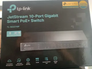 TP-Link TL-SG2210P JetStream Switch