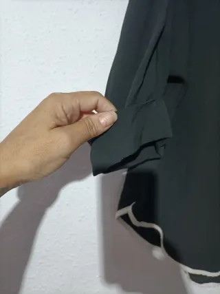 Camisa verde manga 3/4 espalda abierta