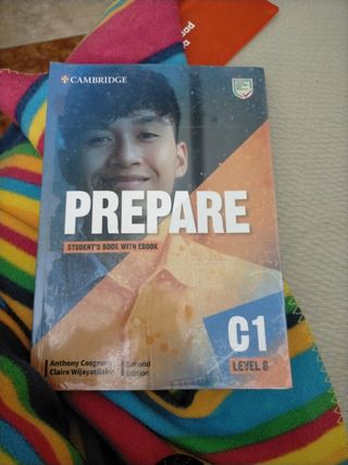 Prepare Level 8 Student’s Book with eBook (Camb...