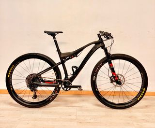 La bici Orbea Oiz M30 ha 2 uscite
