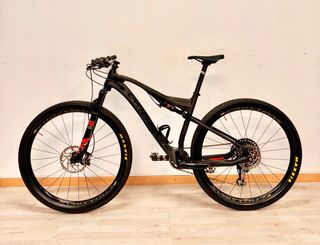 La bici Orbea Oiz M30 ha 2 uscite