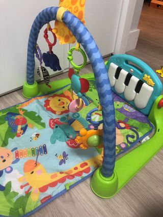 Gimnasio Piano Pataditas Fisher Price