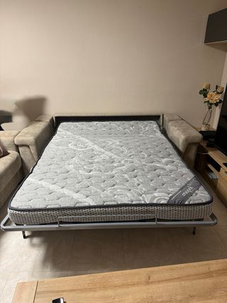 Sofá Cama Ante Gris Claro.