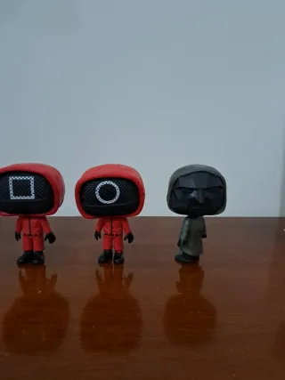 Statuette in gomma stile Squid Game