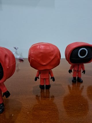 Statuette in gomma stile Squid Game