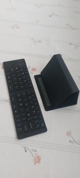 Teclado Bluetooth Plegable HT