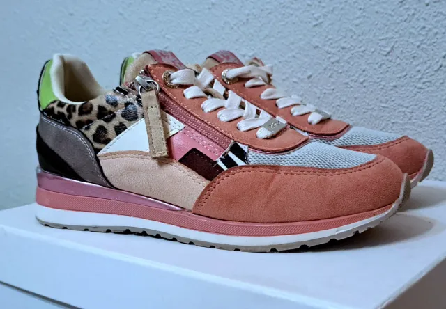 Sneakers Watermelon 
Zapatillas de temporada 2025