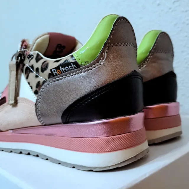 Sneakers Watermelon 
Zapatillas de temporada 2025