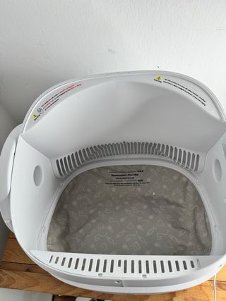 Arenero autolimpiable para gatos