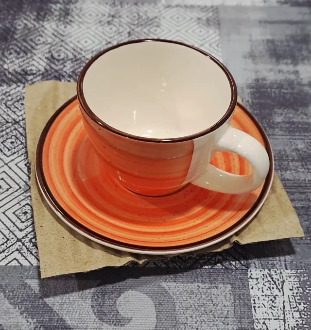 Juego de café Tognana 6 tazas y platos