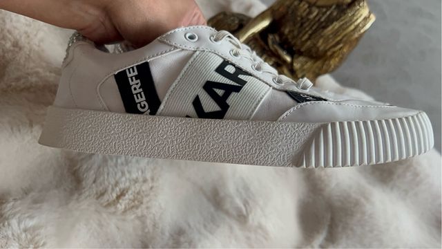 Deportivas Karl Lagerfeld Blancas y Plateadas