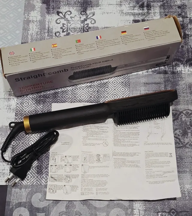 Peine alisador electrónico negro y dorado
