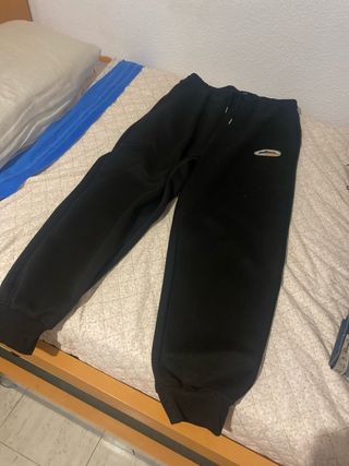 Pantalones chándal negros Talla L