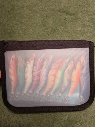 10 Señuelos de calamar 3.0 + Estuche