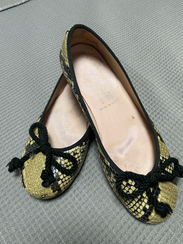 Bailarinas de piel beige y negro