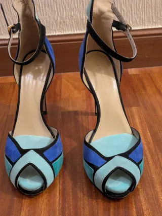 Sandalias Zara Tacon Colores