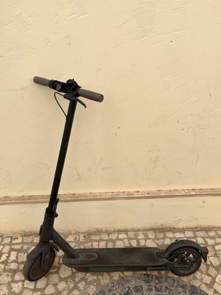 Patinete Eléctrico Negro