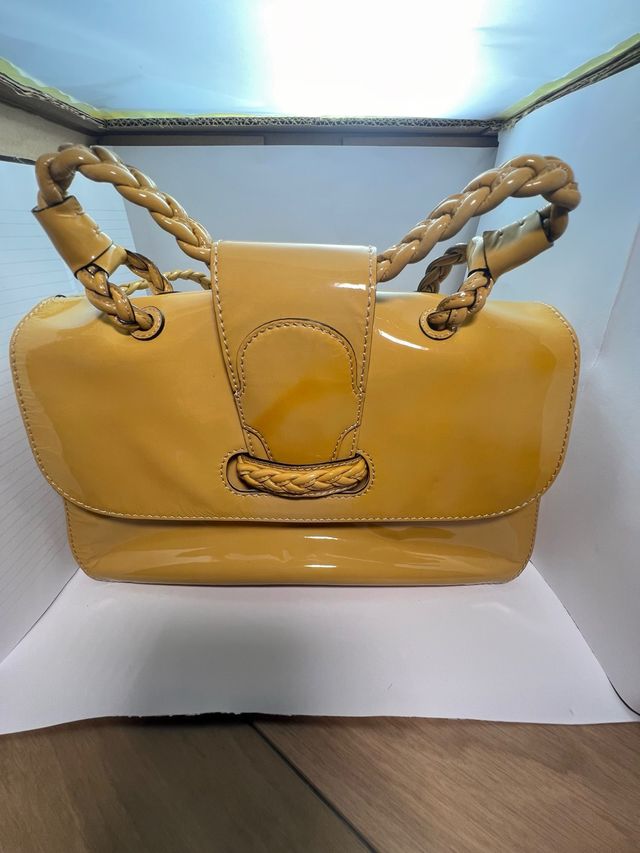 Borsa Valentino Garavani Historie Gialla