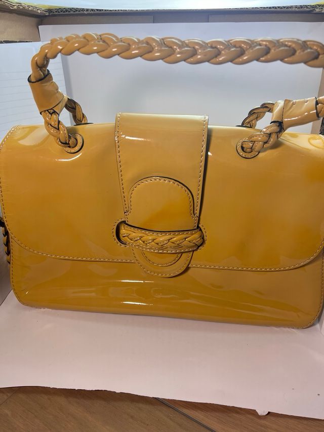 Borsa Valentino Garavani Historie Gialla