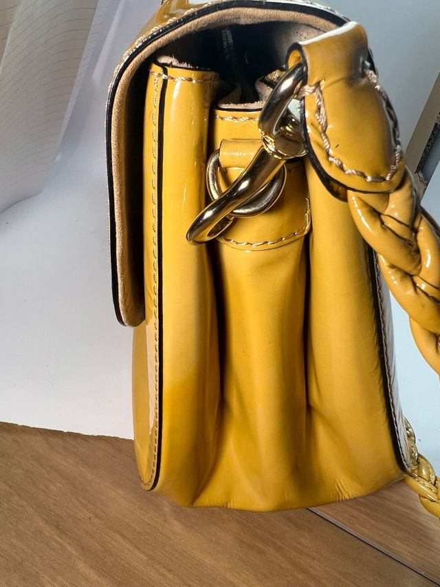 Borsa Valentino Garavani Historie Gialla