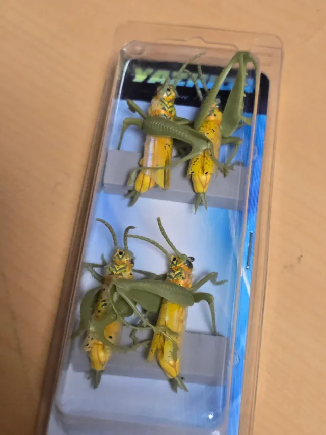 Señuelos Pesca Saltamontes (Pack 4)