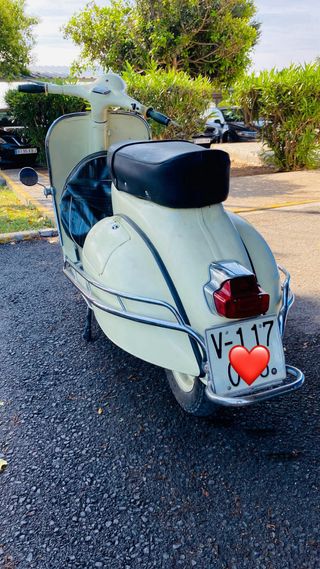 Vespa L 125cc 1963 – Clásica