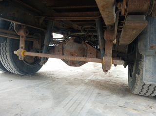 AMORTIGUADOR TRASERO DERECHO IVECO EUROCARGO (03.