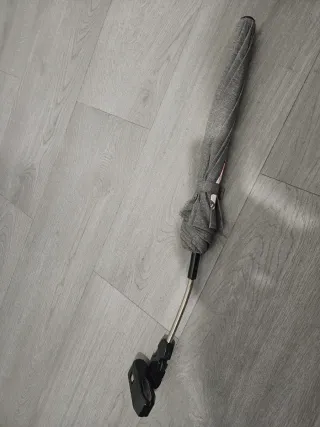 Sombrilla gris para cochecito bebé unicornio