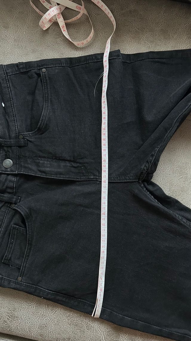 Pantalón vaquero hombre negro