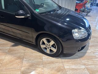 Volkswagen Golf 2008