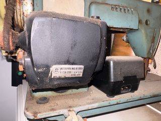 Máquina de coser Alfa Royale vintage