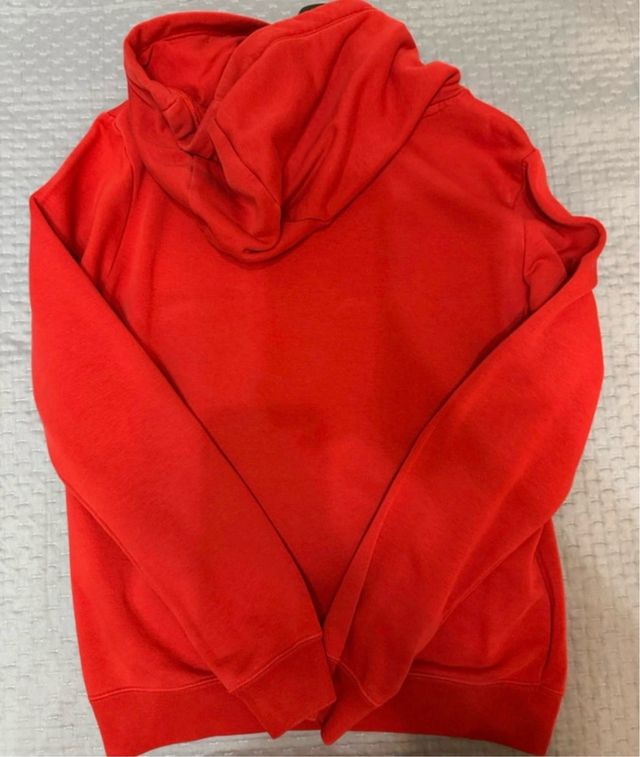 Felpa Nike con cappuccio rossa