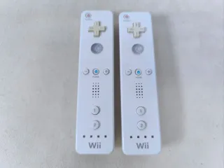 2 Mandos Wii Nintendo.