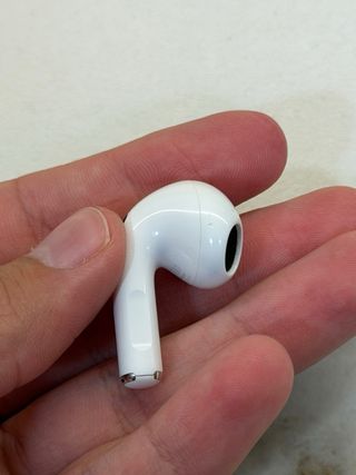 AirPods 3a Generación - Caja de carga MagSafe
