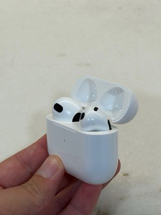AirPods 3a Generación - Caja de carga MagSafe