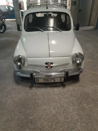 SEAT 600 1998