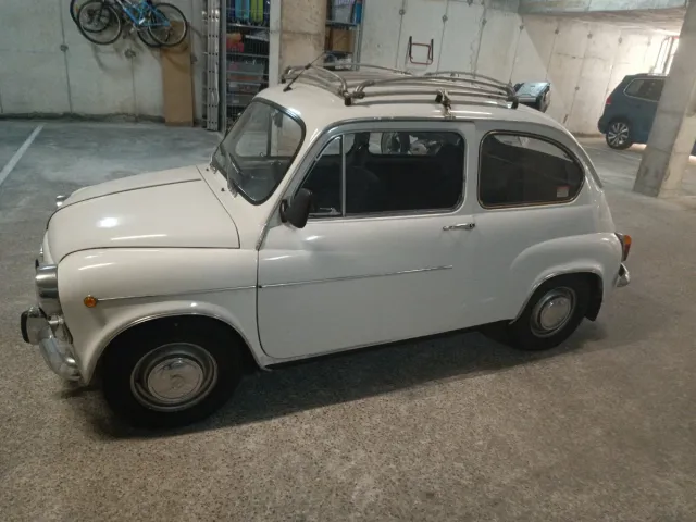 SEAT 600 1998