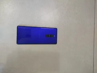 Sony Xperia 1 802SO púrpura Pantalla 4K HDR OLED.