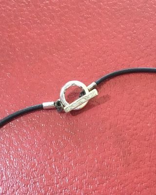 Colgante Loewe Plateado y negro