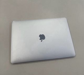 MacBook Air 2019 Pantalla dañada