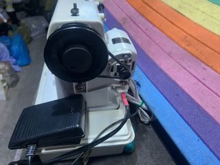 Máquina de coser PFAFF 284