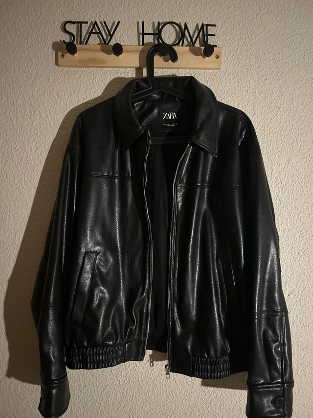 Chaqueta Zara efecto piel Talla S