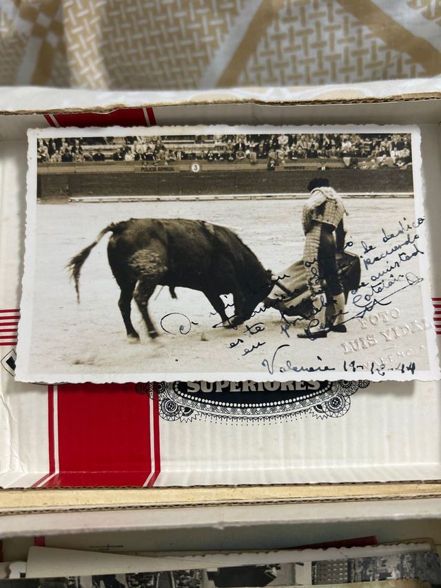 Foto antigua firmada por el torero Pepe Catalán