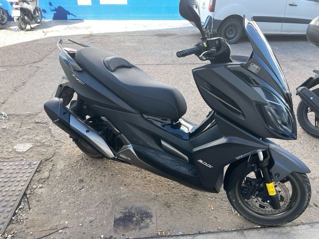 Moto KYMCO K-XCT 300i