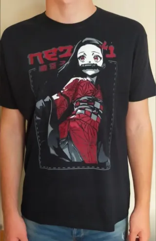 CAMISETA NEGRA - NEZUKO / DEMON SLAYER - XL y más.