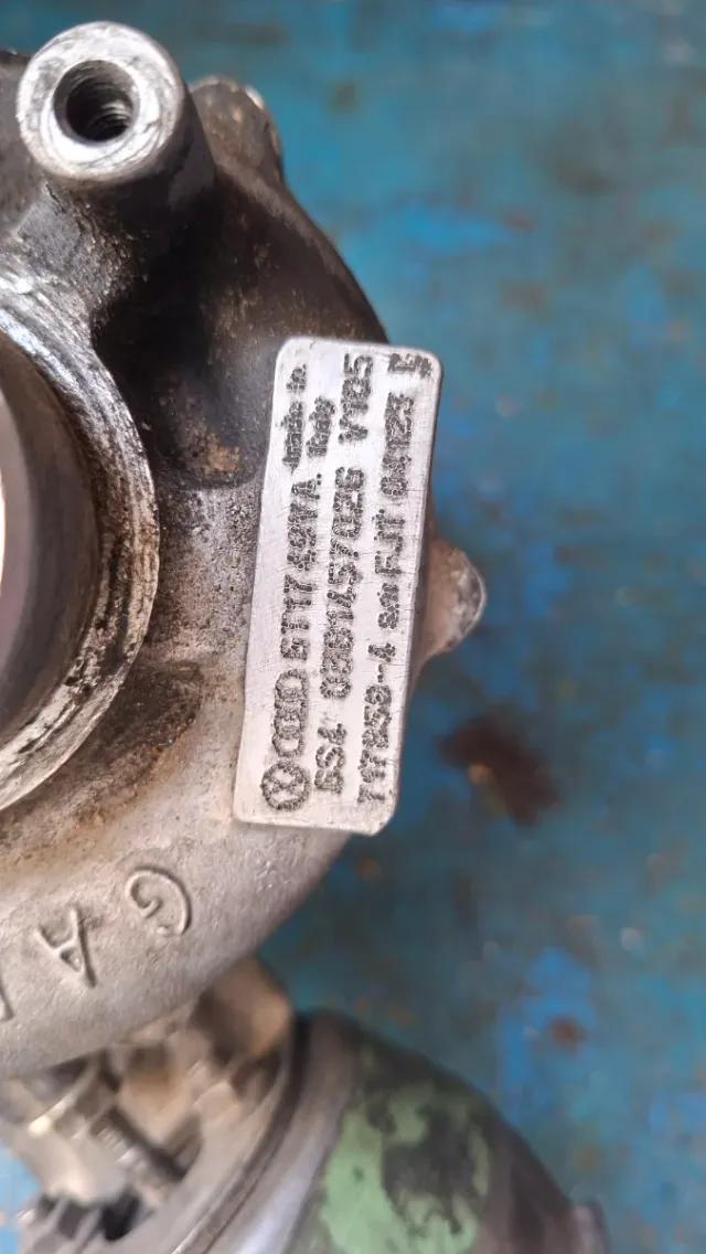 Turbo audi a4 1.9 tdi 130cv