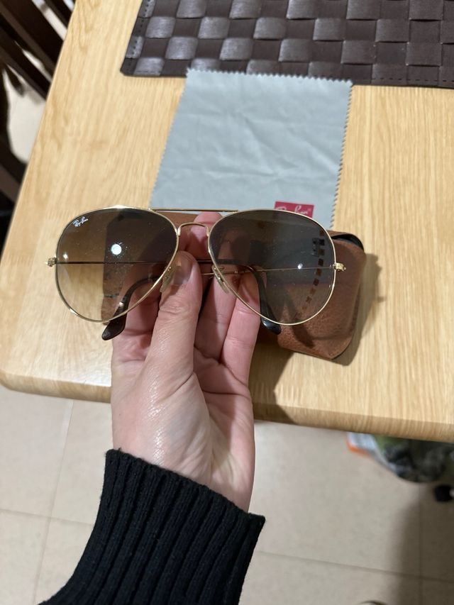 Gafas de Sol Ray-Ban Aviator Originales Doradas.