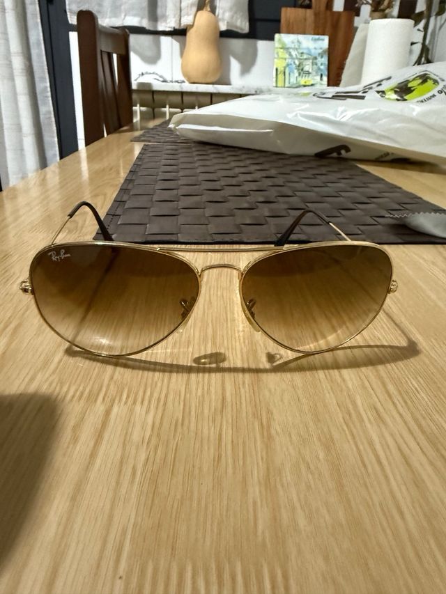 Gafas de Sol Ray-Ban Aviator Originales Doradas.