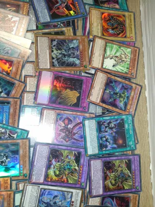 Lote 145 Cartas YuGiOh No Comunes Español