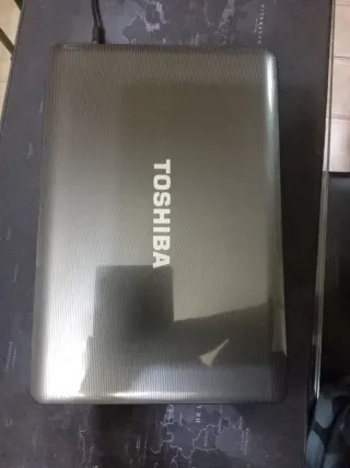 Portátil Toshiba Satellite L500-246